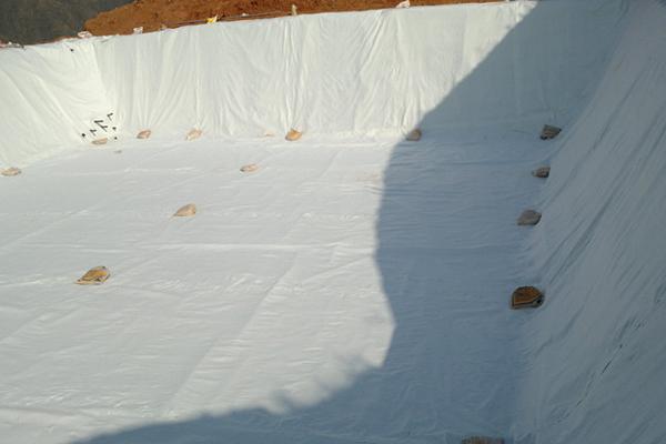 公路養(yǎng)護(hù)中，土工布起到了哪些作用？  第4張