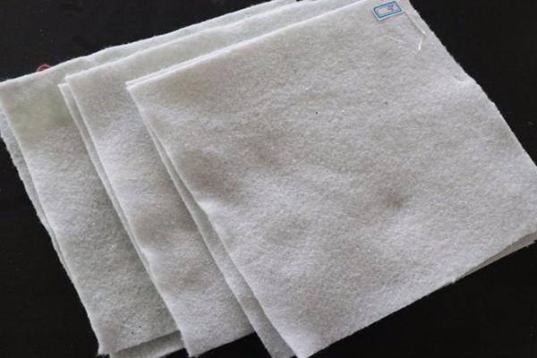 屋面擠塑板為什么需要鋪設(shè)土工布？  第3張