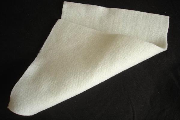 短纖維針刺非織造土工布的技術(shù)指標(biāo)解析  第2張