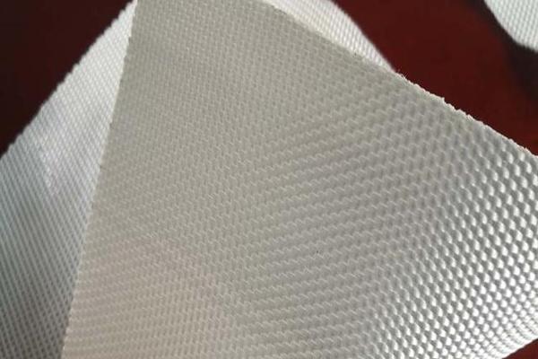 高強加筋土工布加筋材料是什么材質(zhì)  第1張