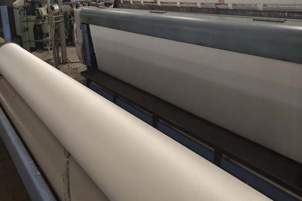 高強(qiáng)加筋土工布有哪些加工方法 第3張