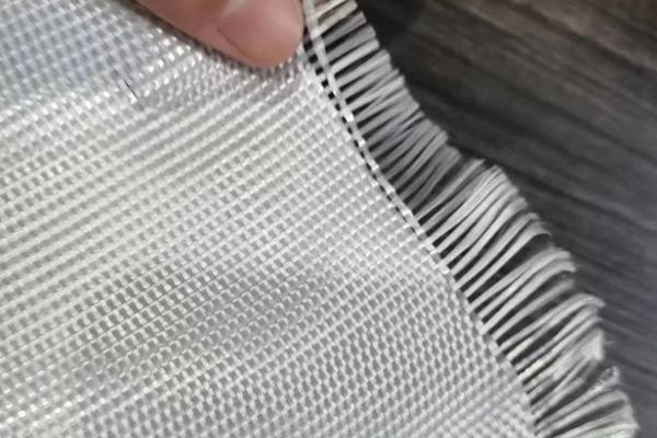 高強(qiáng)加筋土工布的厚度判定標(biāo)準(zhǔn)有哪些呢？  第1張