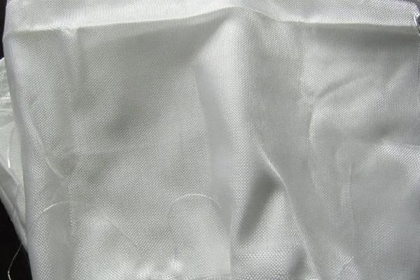 高強(qiáng)加筋土工布的施工步驟  第2張