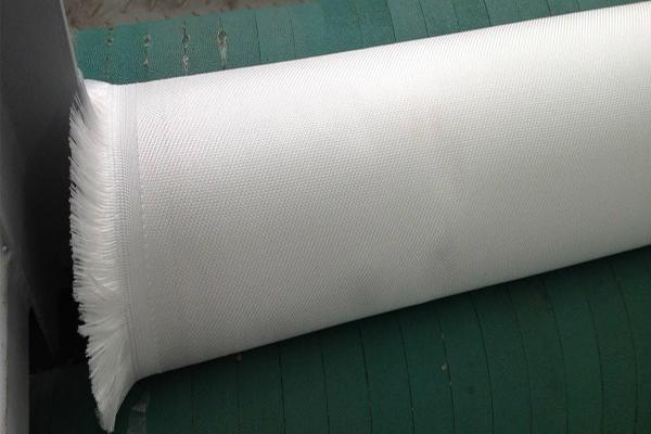 長(zhǎng)絲機(jī)織土工布和裂膜絲的區(qū)別有哪些呢？  第1張